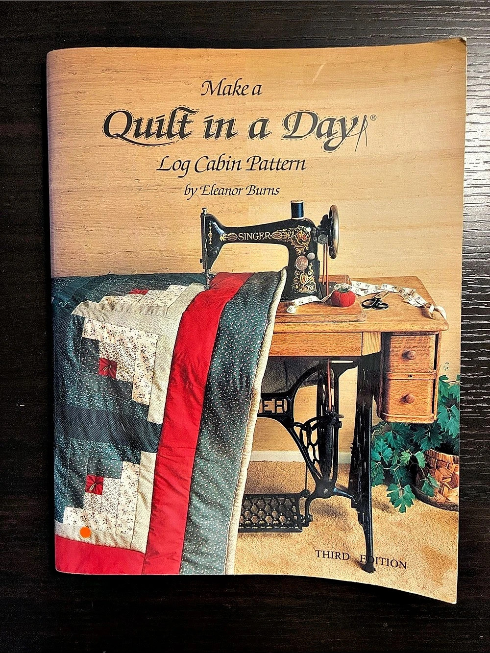 Eleanor Burns Make a Quilt in a Day: Log Cabin Pattern (Third Edition) Book